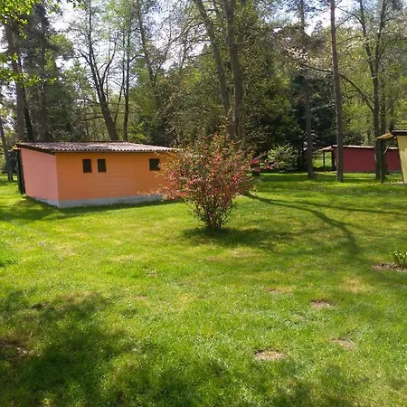 Campeggio Les Plans Saint-Clement (Allier)